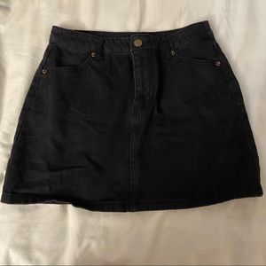Forever 21 black denim skirt